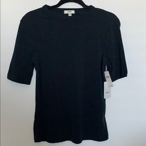 Black quarter sleeve by Agolde